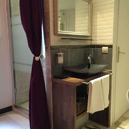 Cosy Marais Apartment